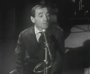 CHARLES AZNAVOUR - TU T LAISSES ALLER